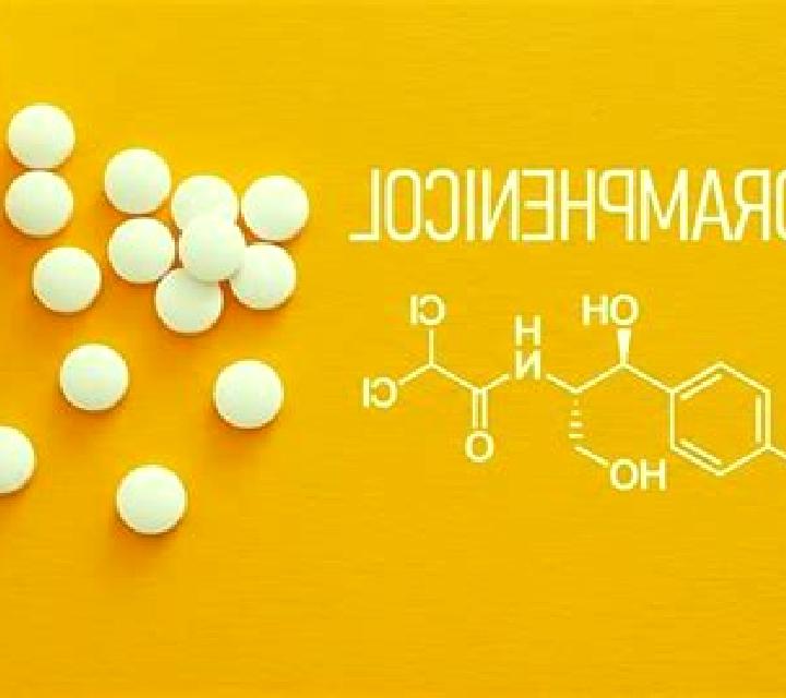 Chloramphenicol pills