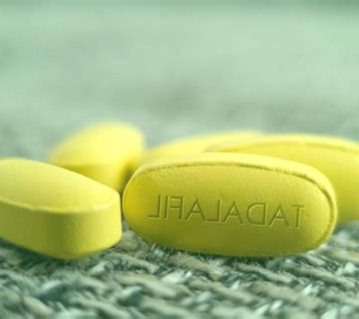 Cialis cial lounge tablet